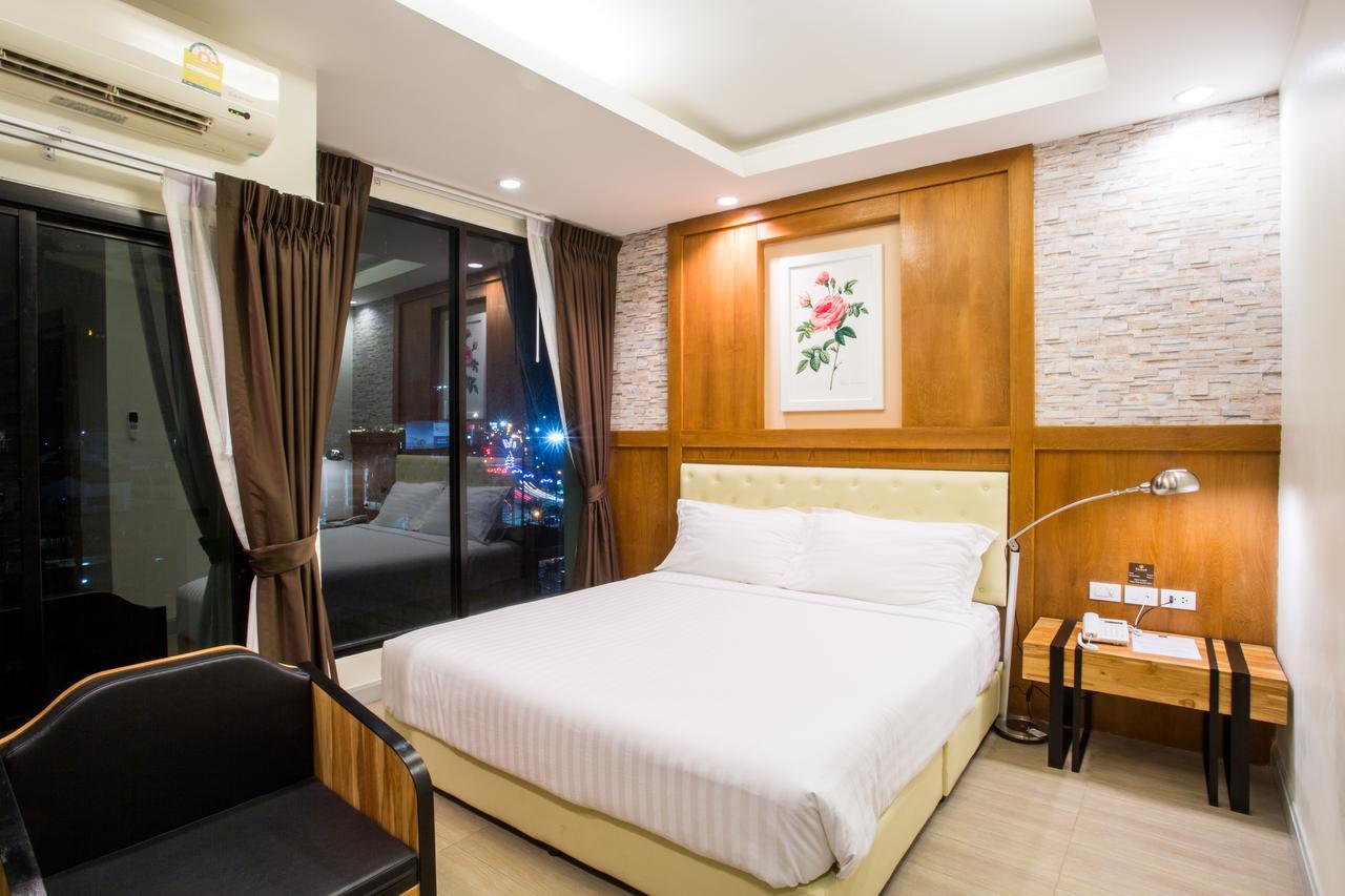 Triple B Boutique Residence Си Рача Екстериор снимка