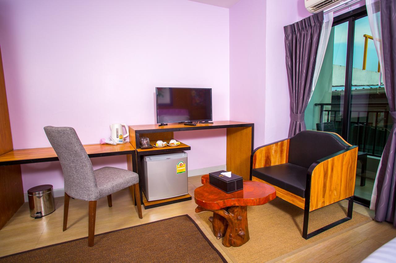 Triple B Boutique Residence Си Рача Екстериор снимка