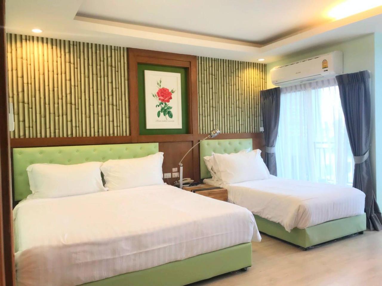 Triple B Boutique Residence Си Рача Екстериор снимка