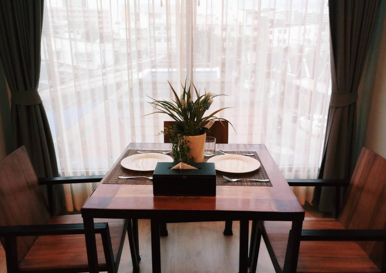 Triple B Boutique Residence Си Рача Екстериор снимка